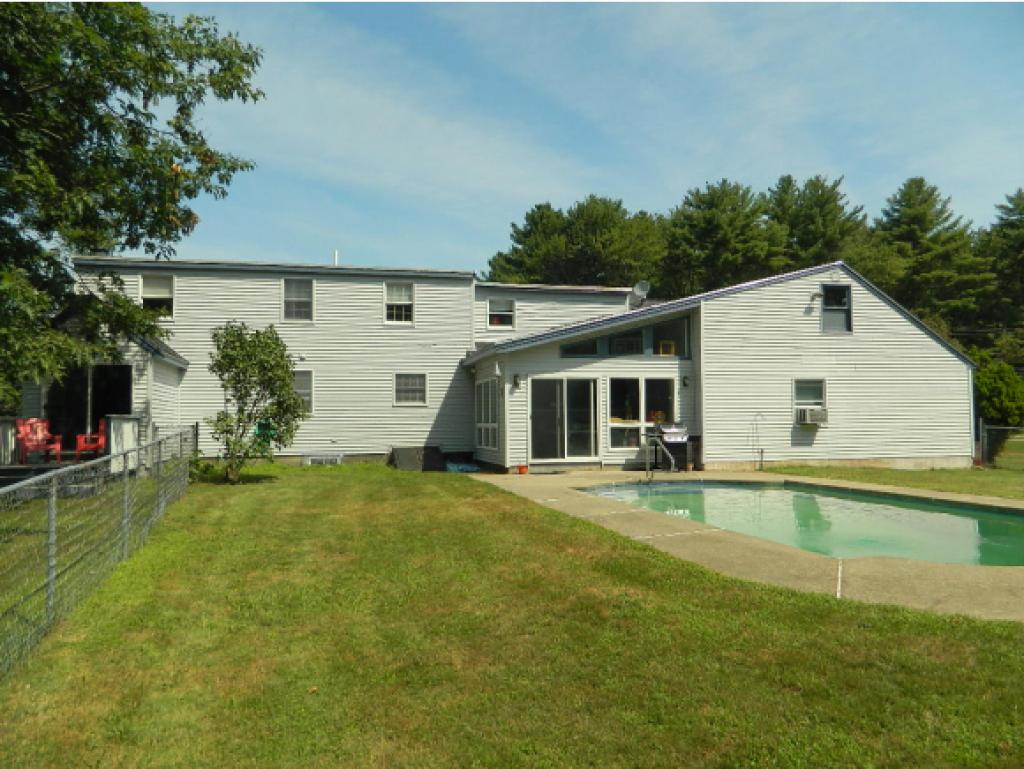 102 Agamenticus Road South Berwick, ME 03908 - Photo 6 of 35 Gallery Image 6