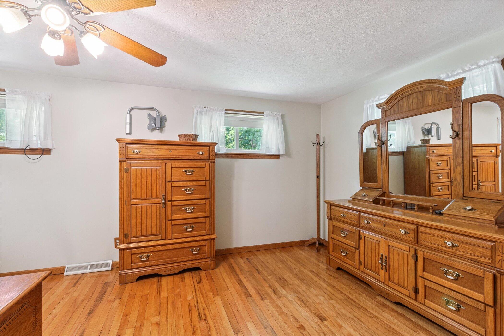 2855 South Staines Road Stanton, MI 48888 - Photo 23 of 47 23-2855-Staines-Rd-Stanton-MI-48888-Wind