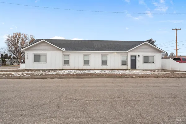 $499,000 | 1700 Albion Avenue, Burley, ID 83318