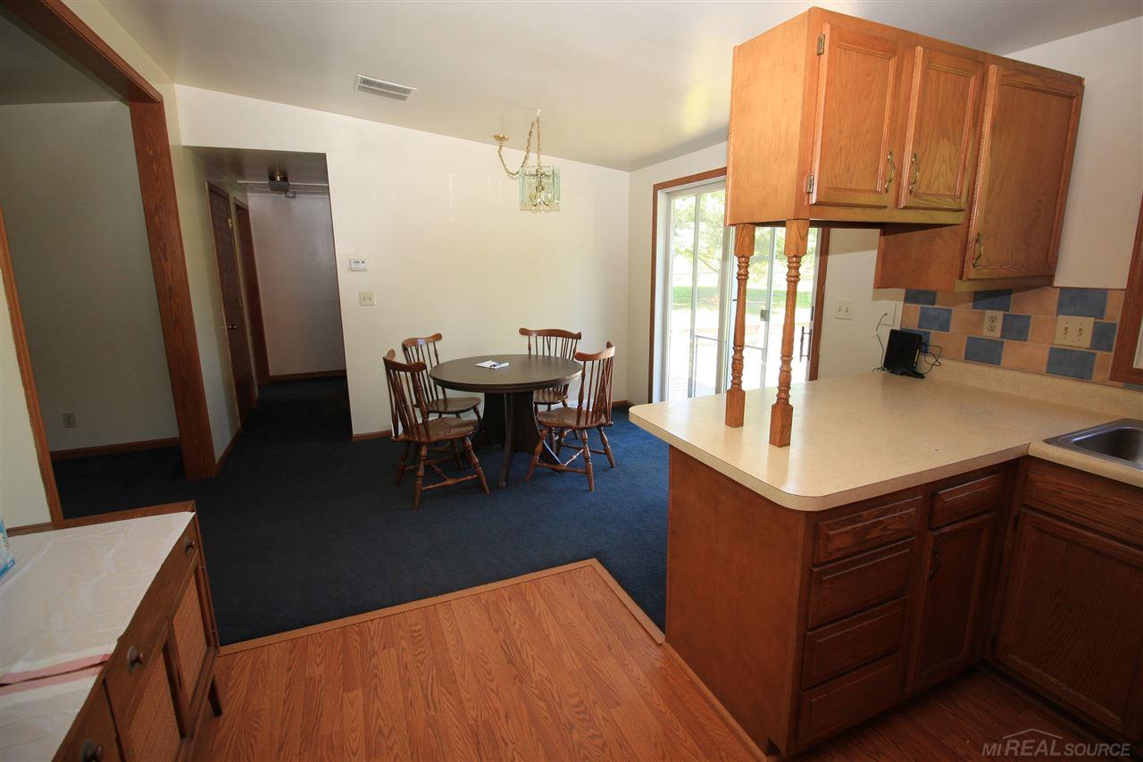 1878 South Boulevard Rochester, MI 48309 - Photo 3 of 21