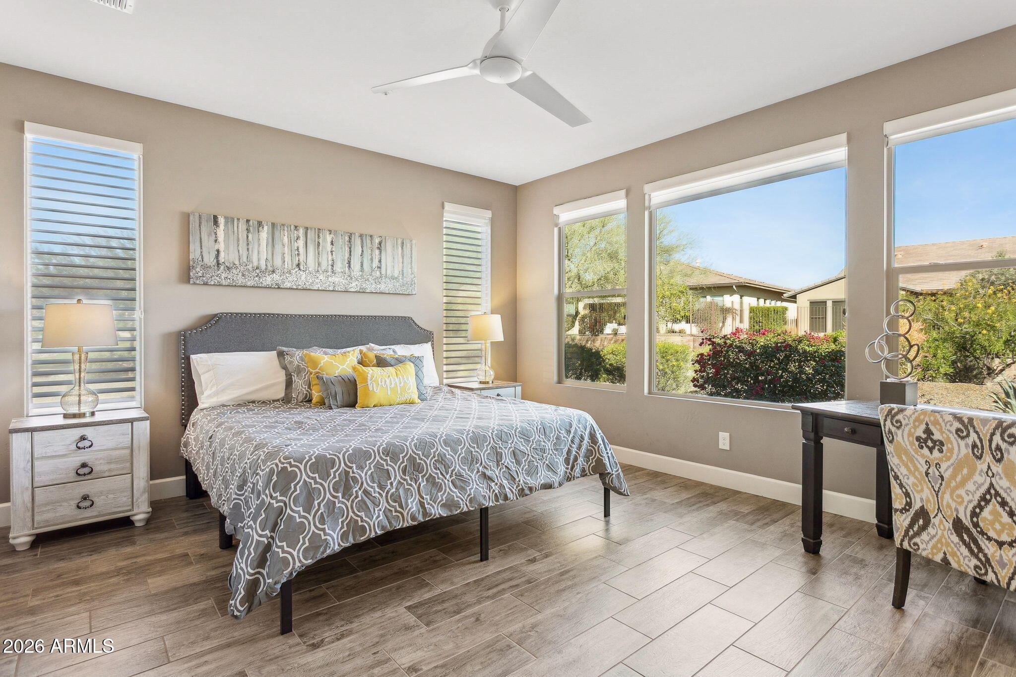17660 East Fort Verde Road Rio Verde, AZ 85263 - Photo 20 of 56 a bedroom with a large bed and a large window