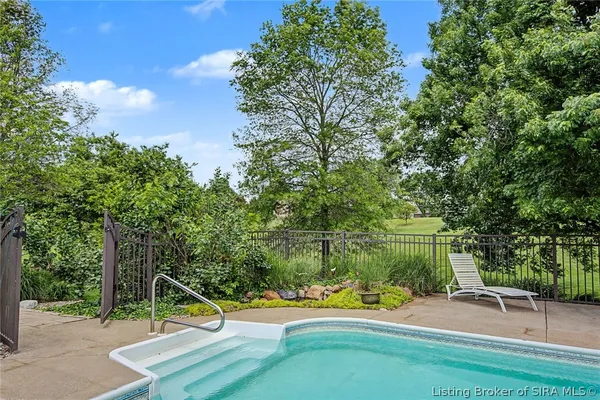 $875,000 | 6559 Quail Chase, Charlestown, IN 47111