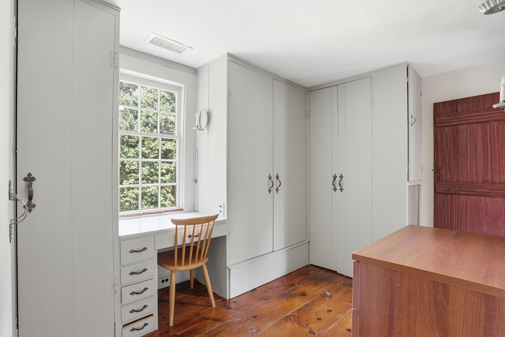 20 Powder Mill Road Concord, MA 01742 - Photo 29 of 42