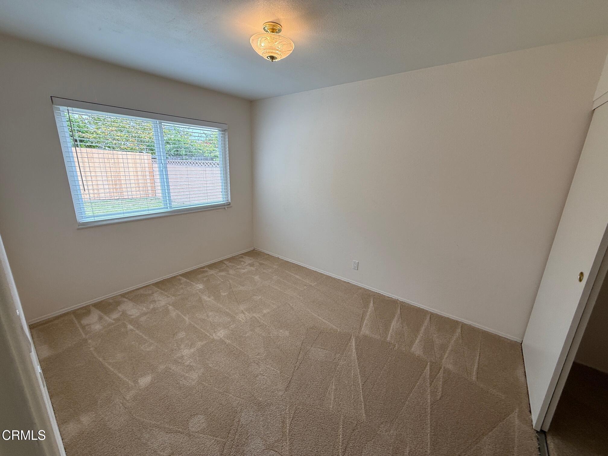 545 Pearson Road Port Hueneme, CA 93041 - Photo 15 of 19 an empty room with a window