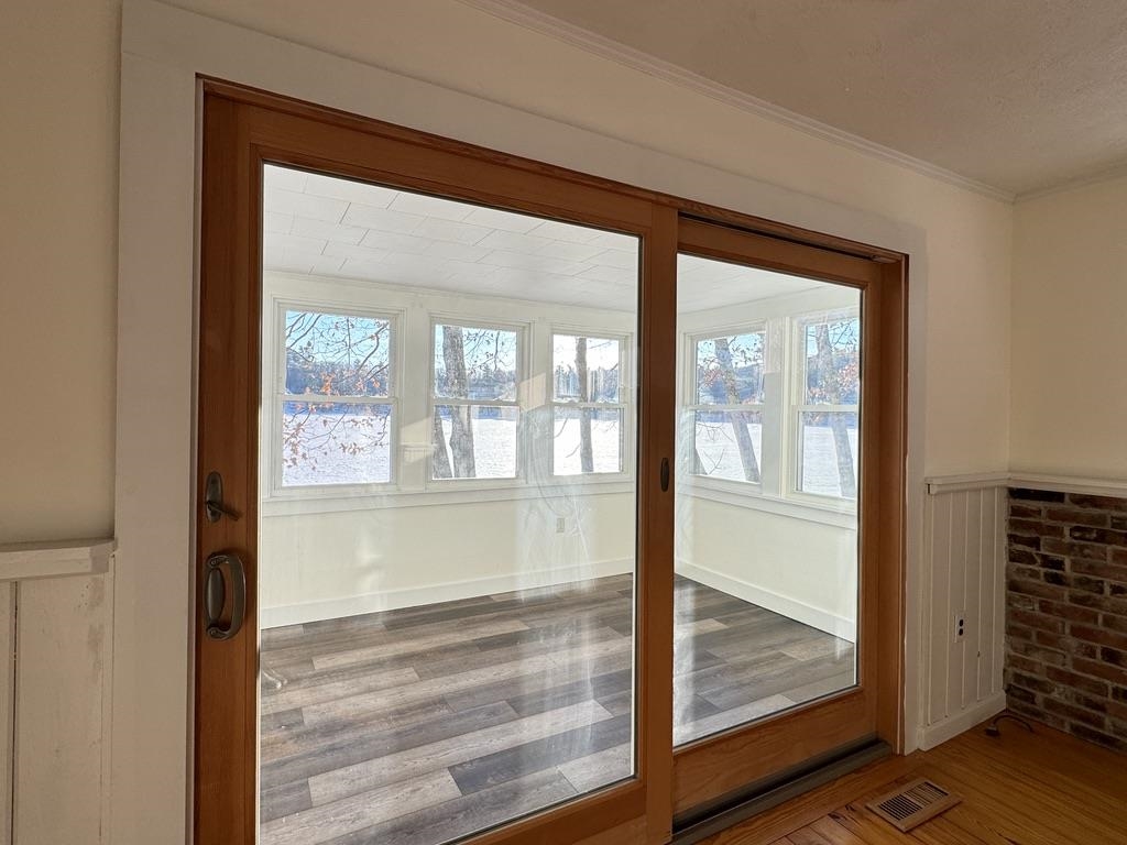 287 Clough Pond Road Loudon, NH 03307 - Photo 11 of 27