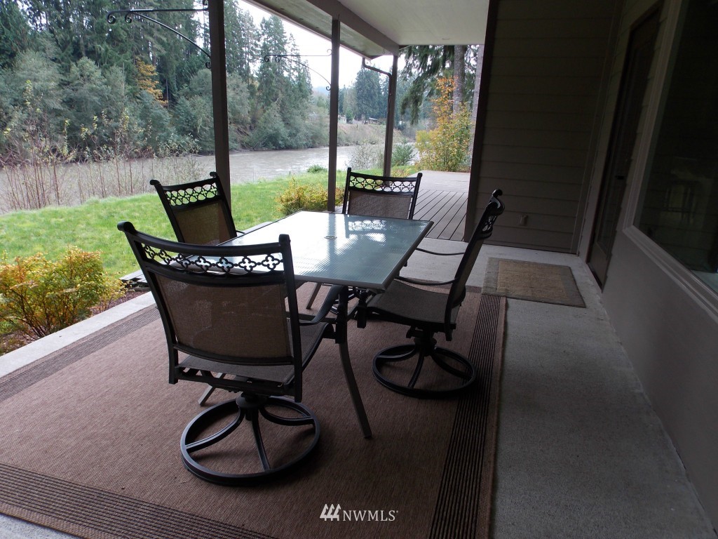 507 Toutle River Road Castle Rock, WA 98611 - Photo 22 of 24 Gallery Image 22