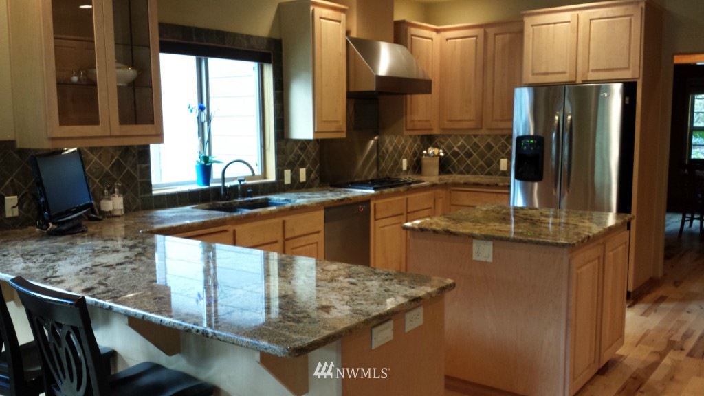 507 Toutle River Road Castle Rock, WA 98611 - Photo 8 of 24 Gallery Image 8