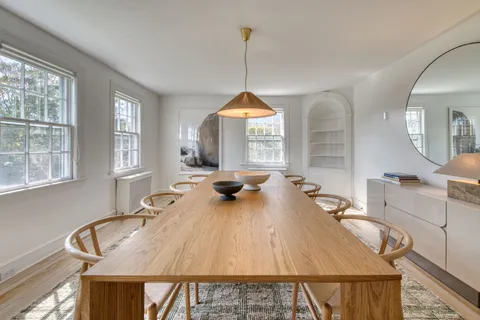 93 Egypt Lane, East Hampton, NY 11937