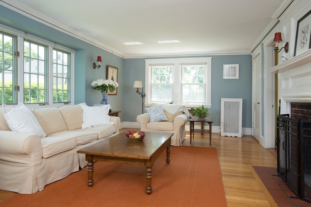 84 Webcowet Road, Unit 1 Arlington, MA 02474 - Photo 2 of 11 Gallery Image 2