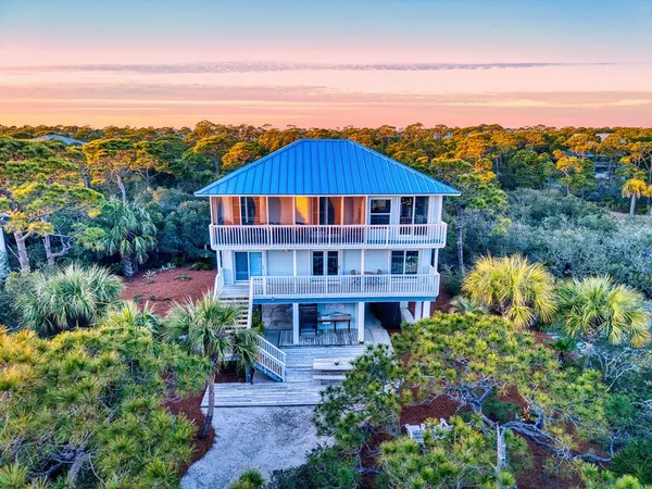 $999,000 | 1848 Denise Court West, St. George Island, FL 32328