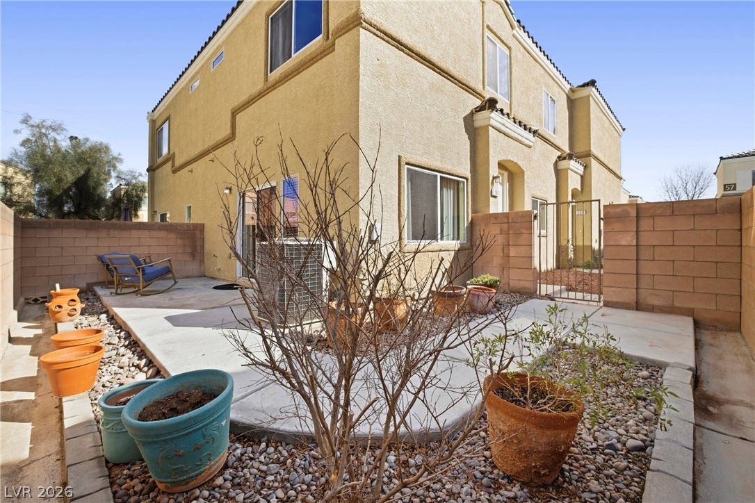 6329 Sandy Ridge Street, Unit 101 North Las Vegas, NV 89081 - Photo 22 of 31