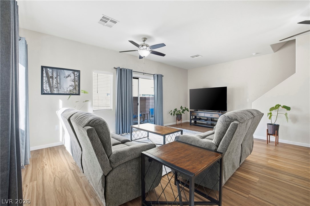 6329 Sandy Ridge Street, Unit 101 North Las Vegas, NV 89081 - Photo 4 of 31