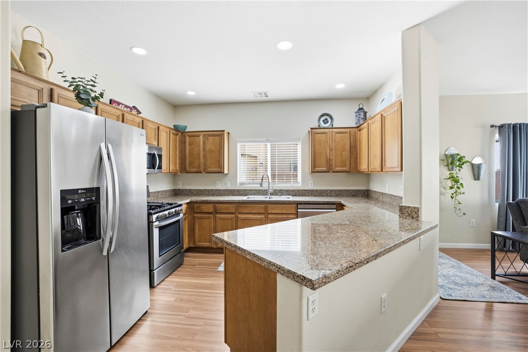 6329 Sandy Ridge Street, Unit 101 North Las Vegas, NV 89081 - Photo 7 of 31