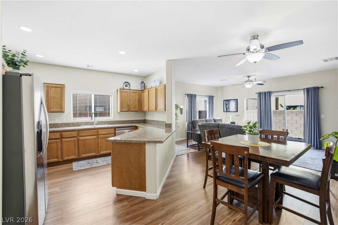 6329 Sandy Ridge Street, Unit 101 North Las Vegas, NV 89081 - Photo 8 of 31