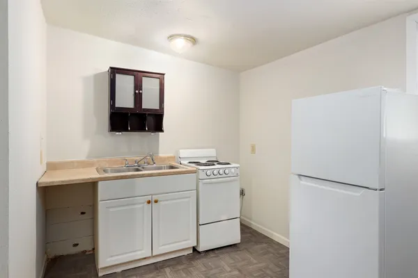 $700 | 1708 Market Street, Unit B, Galveston, TX 77550