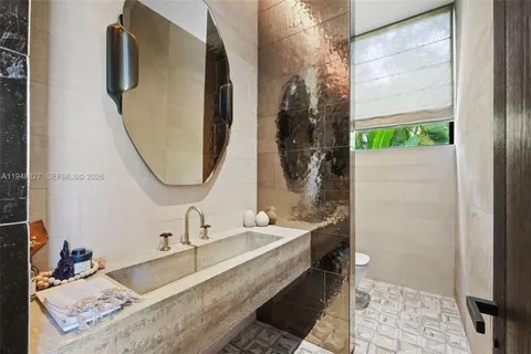 $17,500,000 | 132 Paloma Drive, Coral Gables, FL 33143