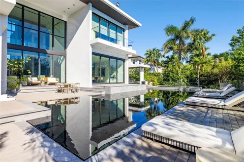 $17,500,000 | 132 Paloma Drive, Coral Gables, FL 33143