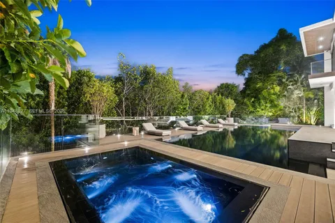 $17,500,000 | 132 Paloma Drive, Coral Gables, FL 33143