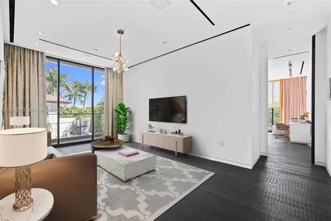 $17,500,000 | 132 Paloma Drive, Coral Gables, FL 33143
