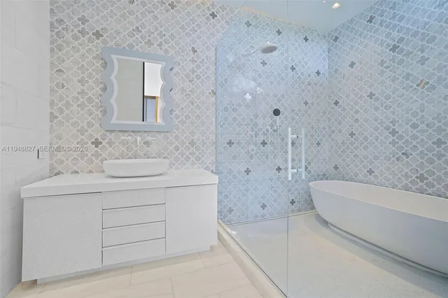 a view of a outdoor space