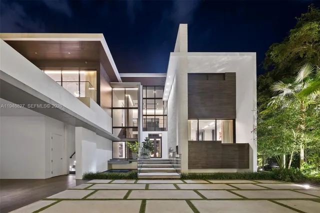 $17,500,000 | 132 Paloma Drive, Coral Gables, FL 33143