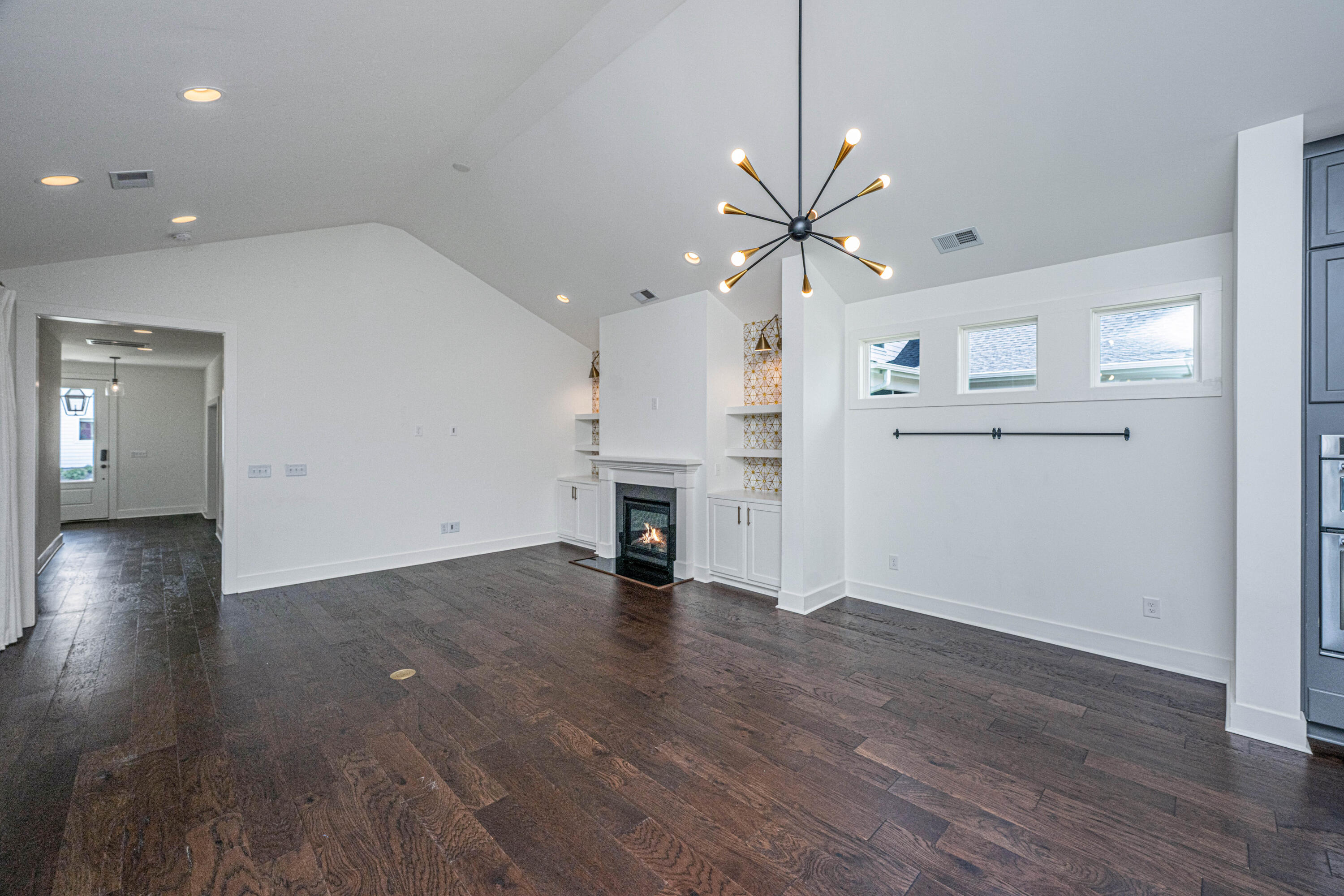 318 Ripple Park Drive Summerville, SC 29486 - Photo 14 of 108 318RippleParkDr014