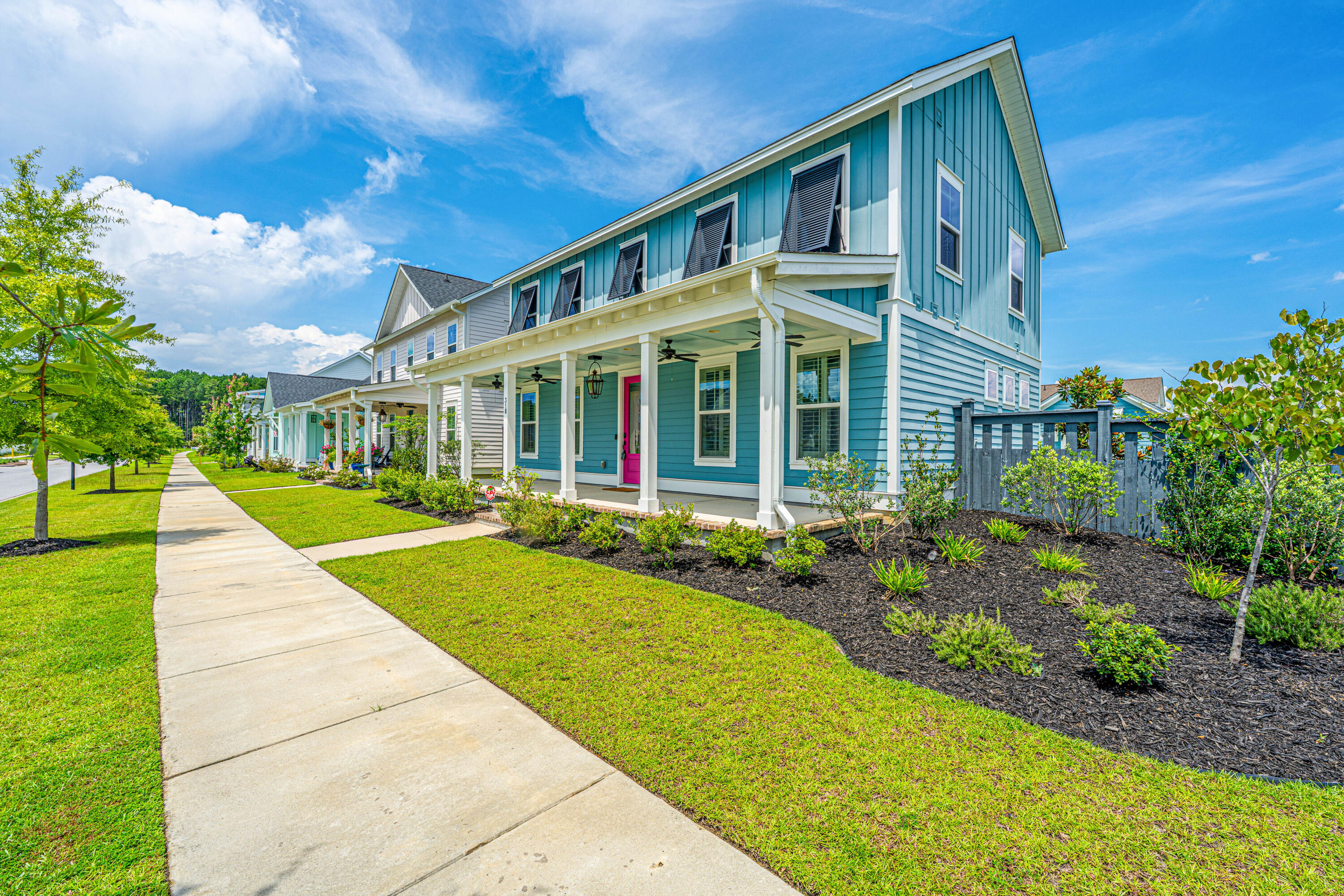 318 Ripple Park Drive Summerville, SC 29486 - Photo 4 of 108 318RippleParkDr004