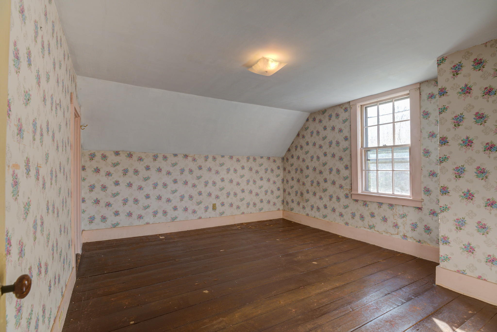 697 Stevenstown Road Litchfield, ME 04350 - Photo 29 of 59 Upstairs Bedroom
