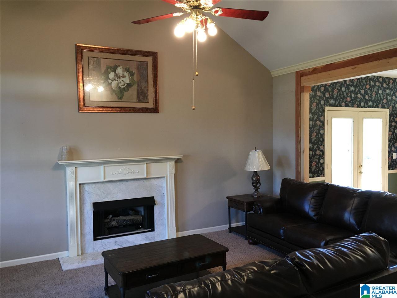 1608 Windsor Lane Leeds, AL 35094 - Photo 4 of 27