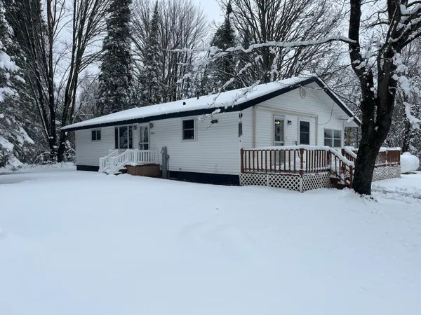$269,900 | N8726 Maple Beach Road, Middle Inlet, WI 54177
