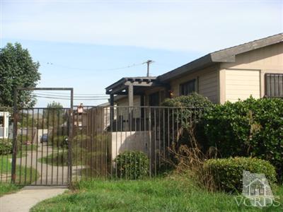 331 East Pleasant Valley Road Oxnard, CA 93033 - Photo 1 of 10 Primary Photo