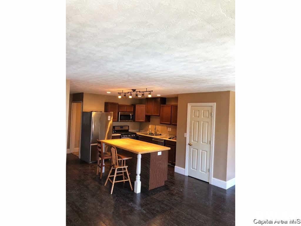 7270 Deer Run Road Pleasant Plains, IL 62677 - Photo 6 of 20 Gallery Image 6