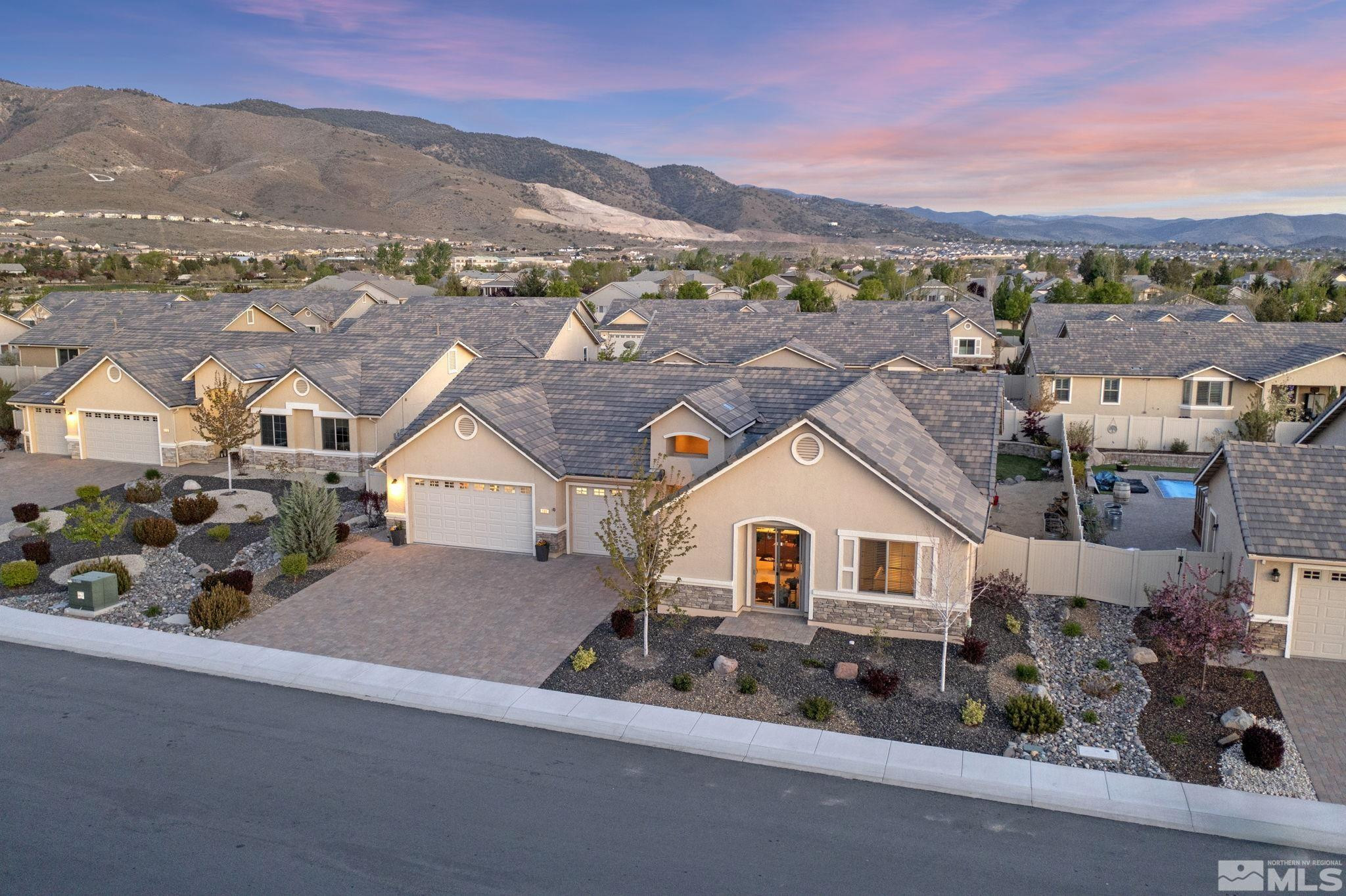 508 Alpine Rose Ct. Reno, NV 89521 - Photo 3 of 39 an aerial view of multiple house