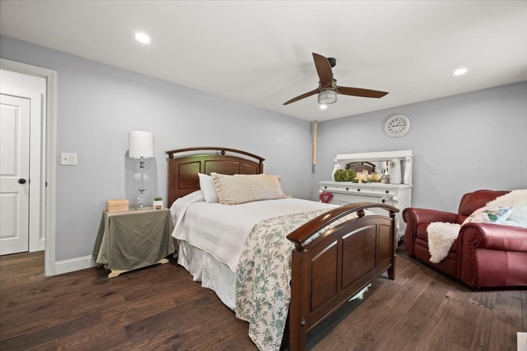 107 Dr Braley Road Freetown, MA 02717 - Photo 31 of 33 Gallery Image 31