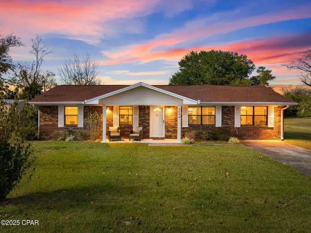 $289,500 | 5544 Lakewood Circle, Panama City, FL 32404