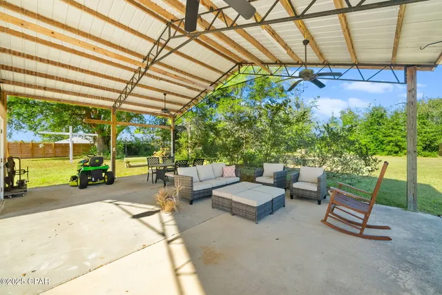 $289,500 | 5544 Lakewood Circle, Panama City, FL 32404