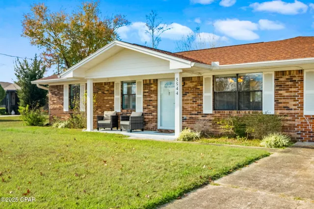 $289,500 | 5544 Lakewood Circle, Panama City, FL 32404