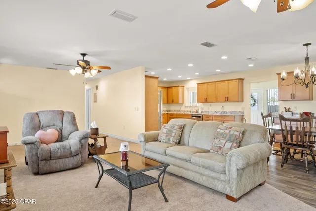 $289,500 | 5544 Lakewood Circle, Panama City, FL 32404