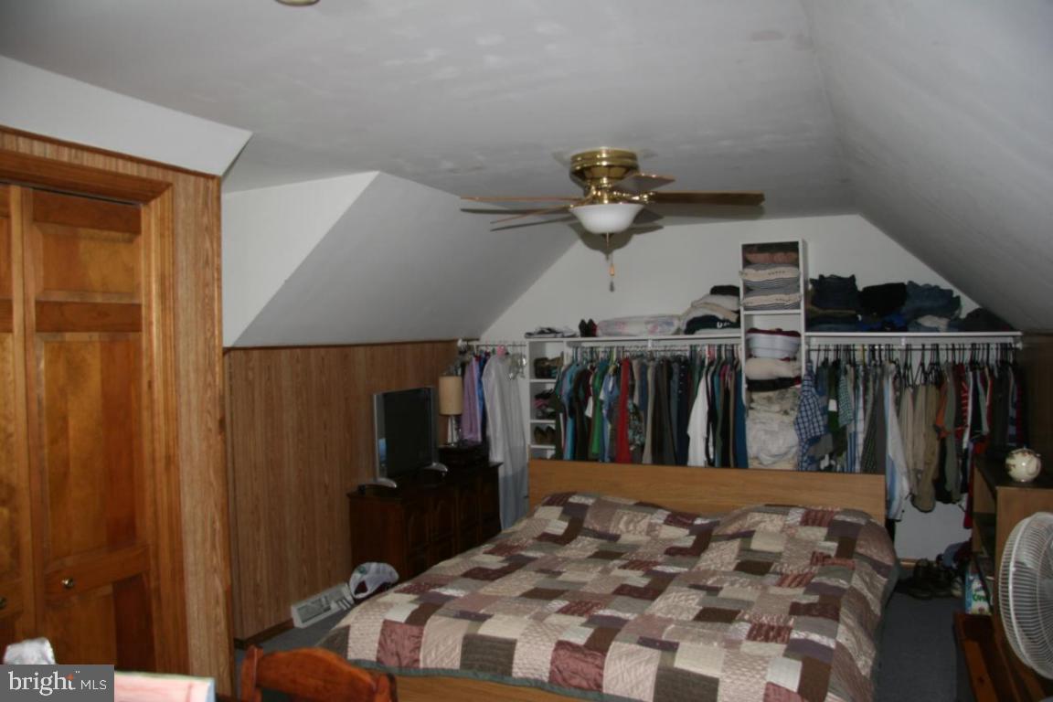 16 Pennwick Drive Lititz, PA 17543 - Photo 9 of 12 Gallery Image 9