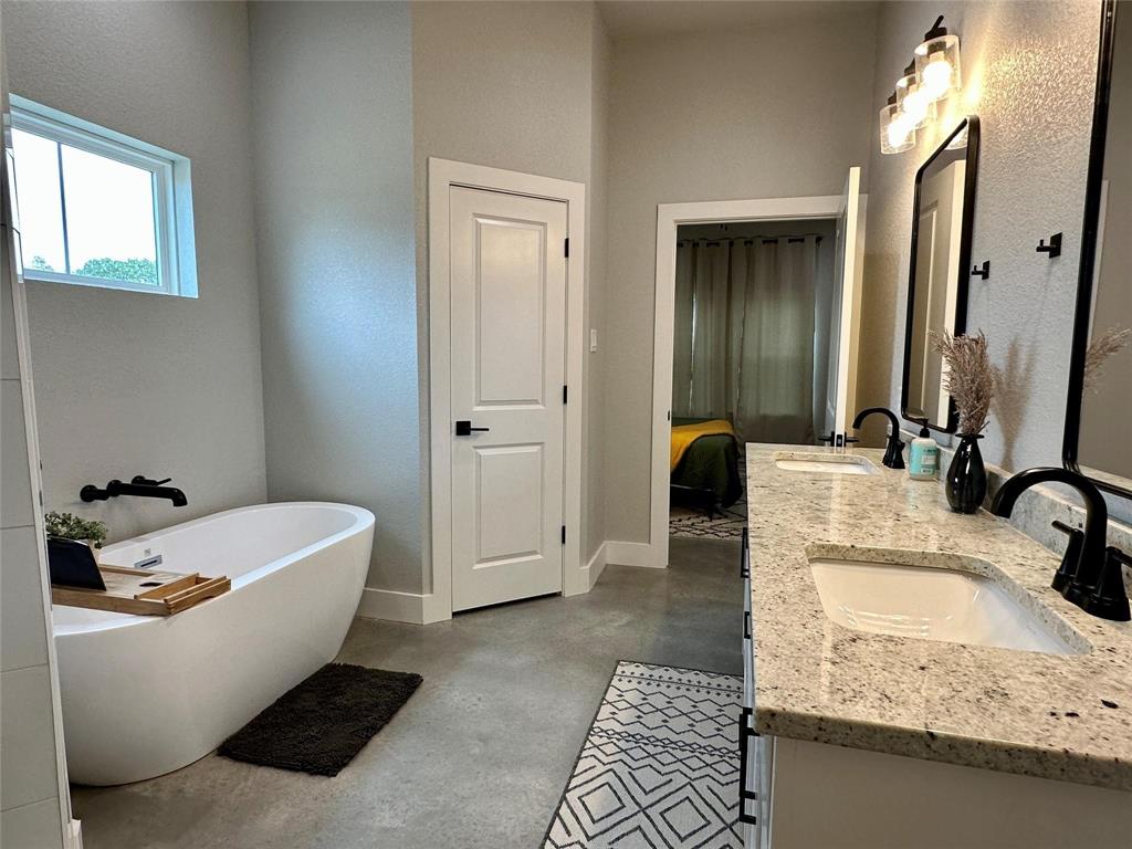 105 Proctor Lane Decatur, TX 76234 - Photo 22 of 39 Gallery Image 22