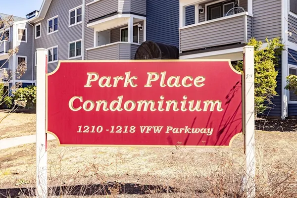 $525,000 | 1210 VFW Parkway, Unit 11, Boston, MA 02132