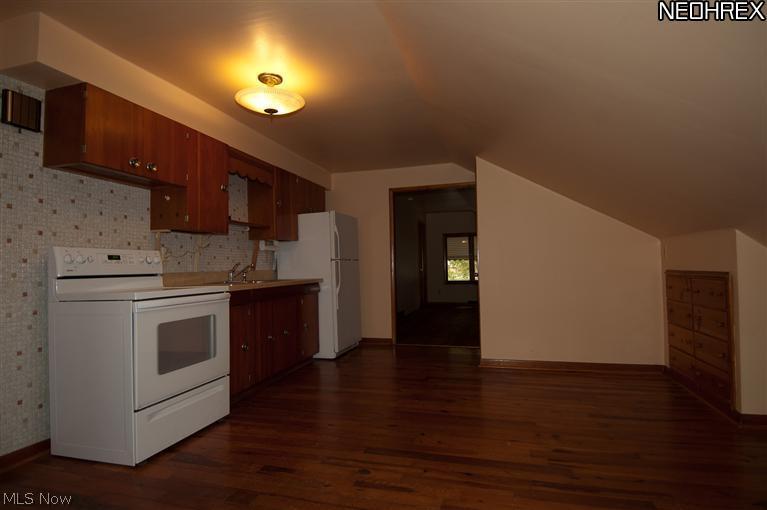 9934 Prospect Road Strongsville, OH 44149 - Photo 14 of 23 Gallery Image 14