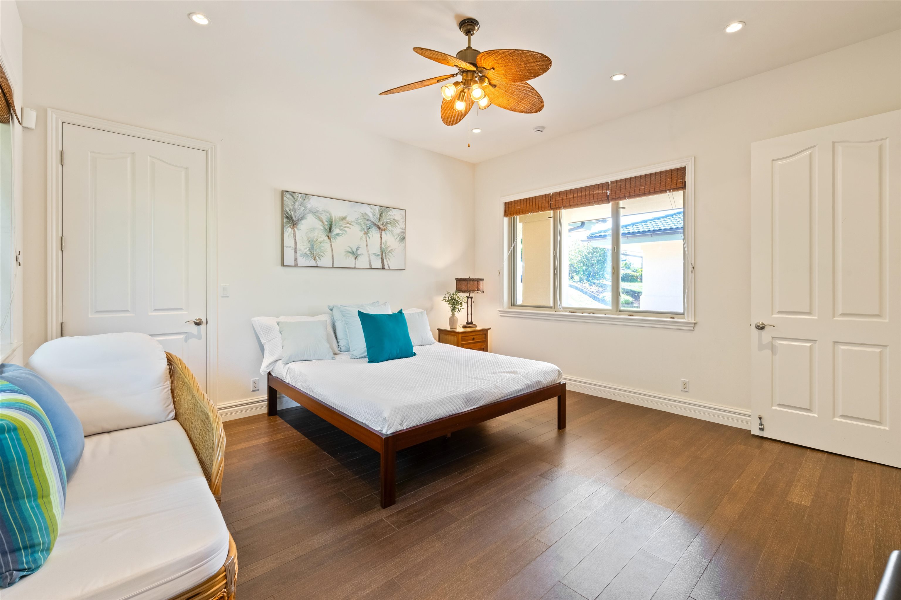 232 Crestview Road Lahaina, HI 96761 - Photo 35 of 45 a room with a bed and a couch