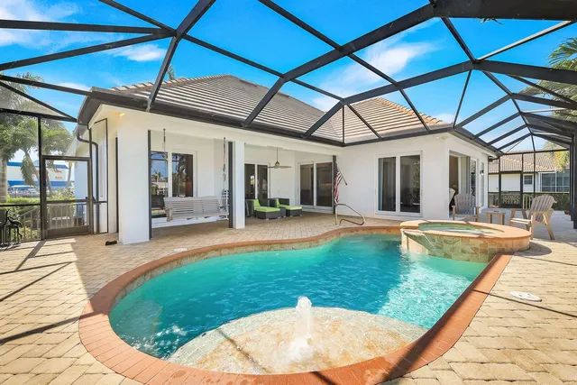 $2,150,000 | 864 Magnolia Court, Marco Island, FL 34145