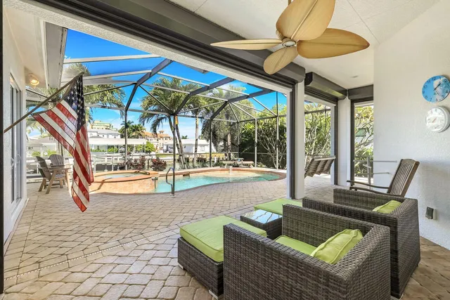 $2,150,000 | 864 Magnolia Court, Marco Island, FL 34145