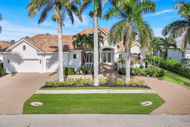 $2,150,000 | 864 Magnolia Court, Marco Island, FL 34145