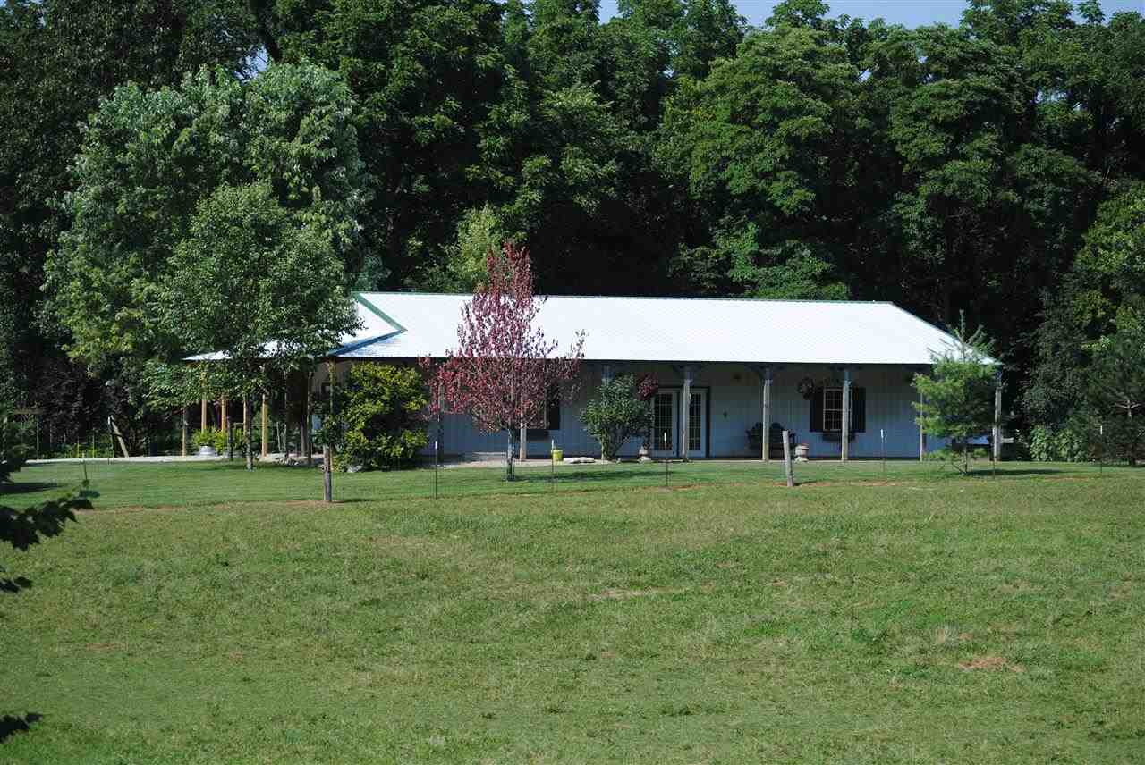 287 Rariden Hill Mitchell, IN 47446 - Photo 1 of 16