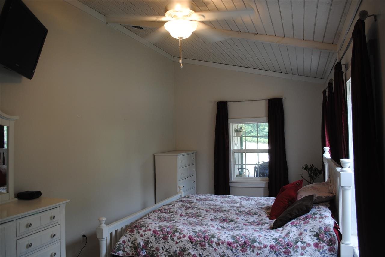 287 Rariden Hill Mitchell, IN 47446 - Photo 6 of 16