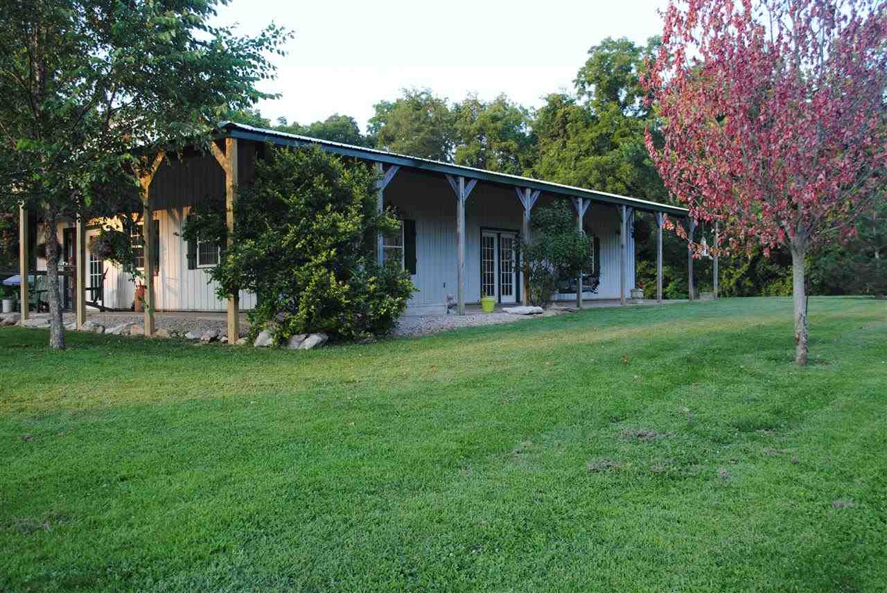 287 Rariden Hill Mitchell, IN 47446 - Photo 10 of 16