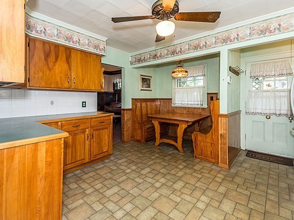 114 Albemarle Road Newton, MA 02460 - Photo 4 of 25 Gallery Image 4